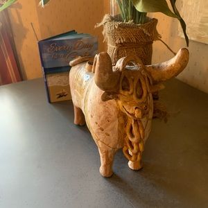 PUCARA BULL, Peru, Folk Vintage Clay Art, handmade by skilled ARTISIANS in Peru.